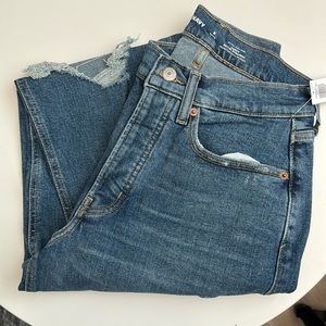 NWT Old Navy Extra High Rise Curvy Sky-Hi Straight Jeans 8P